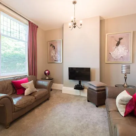 Albany House By Harrogate Serviced Apartments Exterior photo